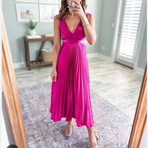 Abercrombie Satin Pleated cutout Dress